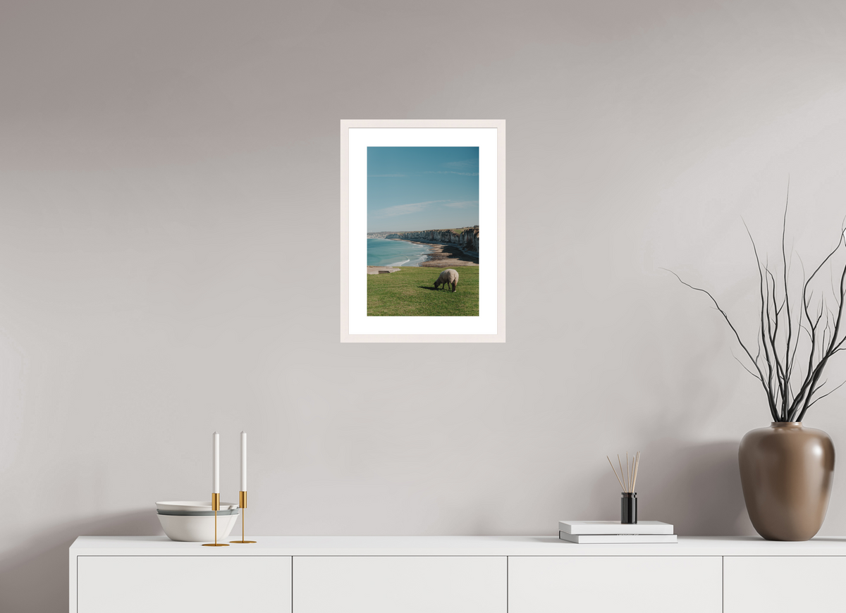 30 x 45 cm, Cadre 5 blanc Mouton & Falaises normandes