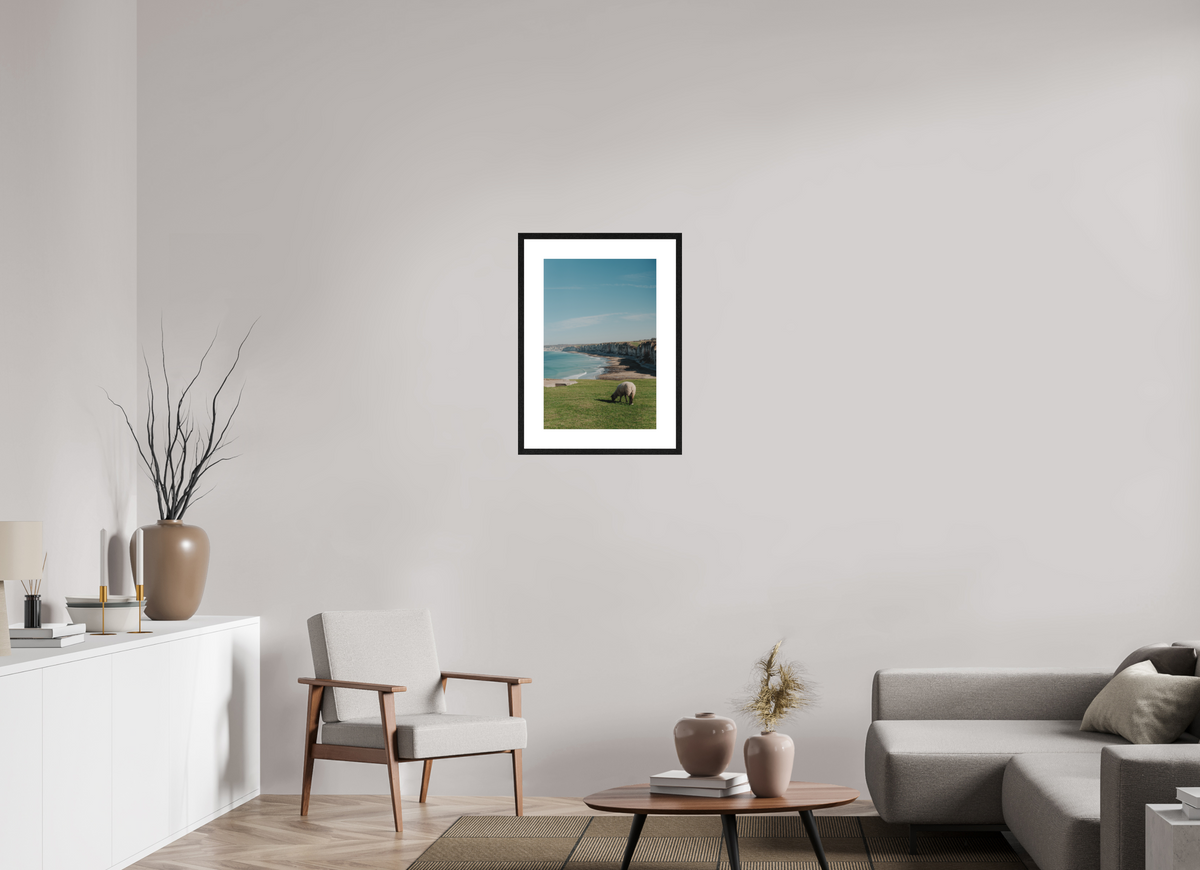 40 x 60 cm, cadre 7 noir Mouton & Falaises normandes