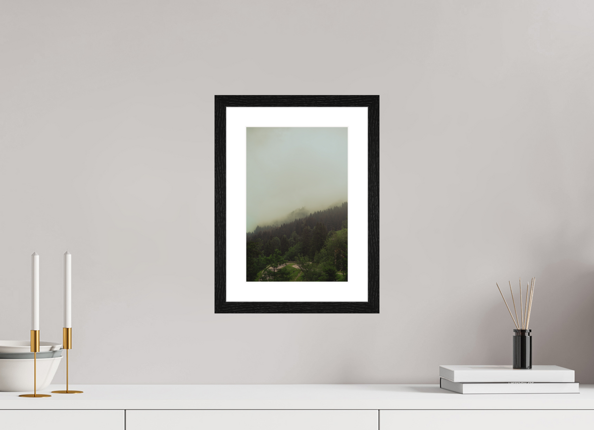 20 x 30 cm, Cadre 4 noir Forêt brumeuse