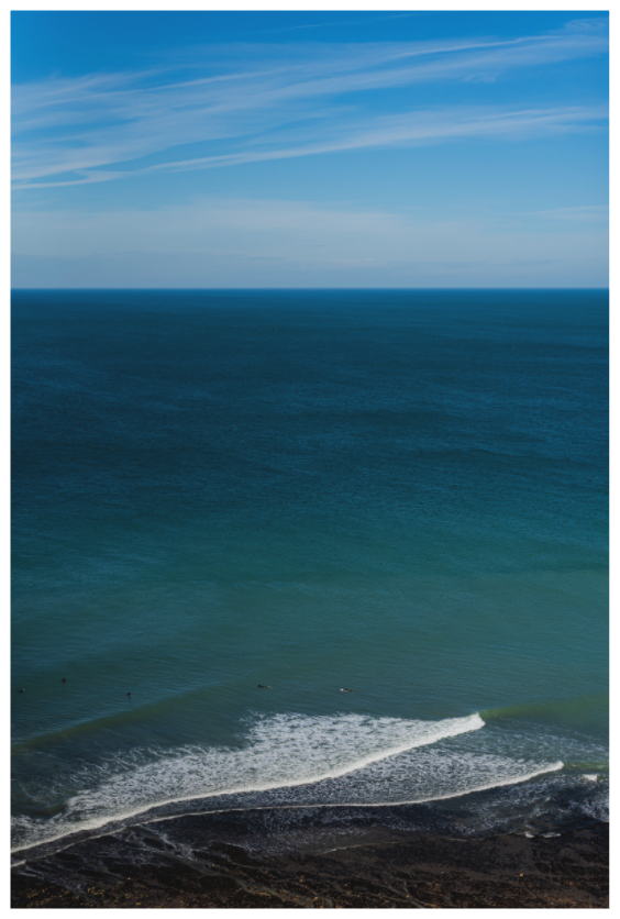 Main image Des surfeurs & des vagues